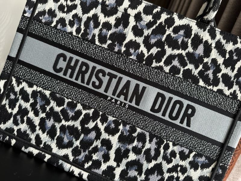 Christian Dior Shopping Bags